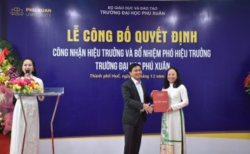 Nữ hiệu trưởng được bổ nhiệm thay ông Đàm Quang Minh