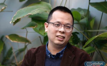 TS. Phạm Hùng Hiệp nhận giải Nhà nghiên cứu xuất sắc về quốc tế hóa giáo dục 2022